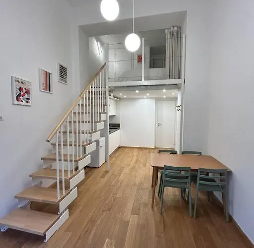 Stella Loft